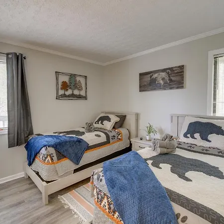 Cozy Gatlinburg Resort Condo With Pool Access!